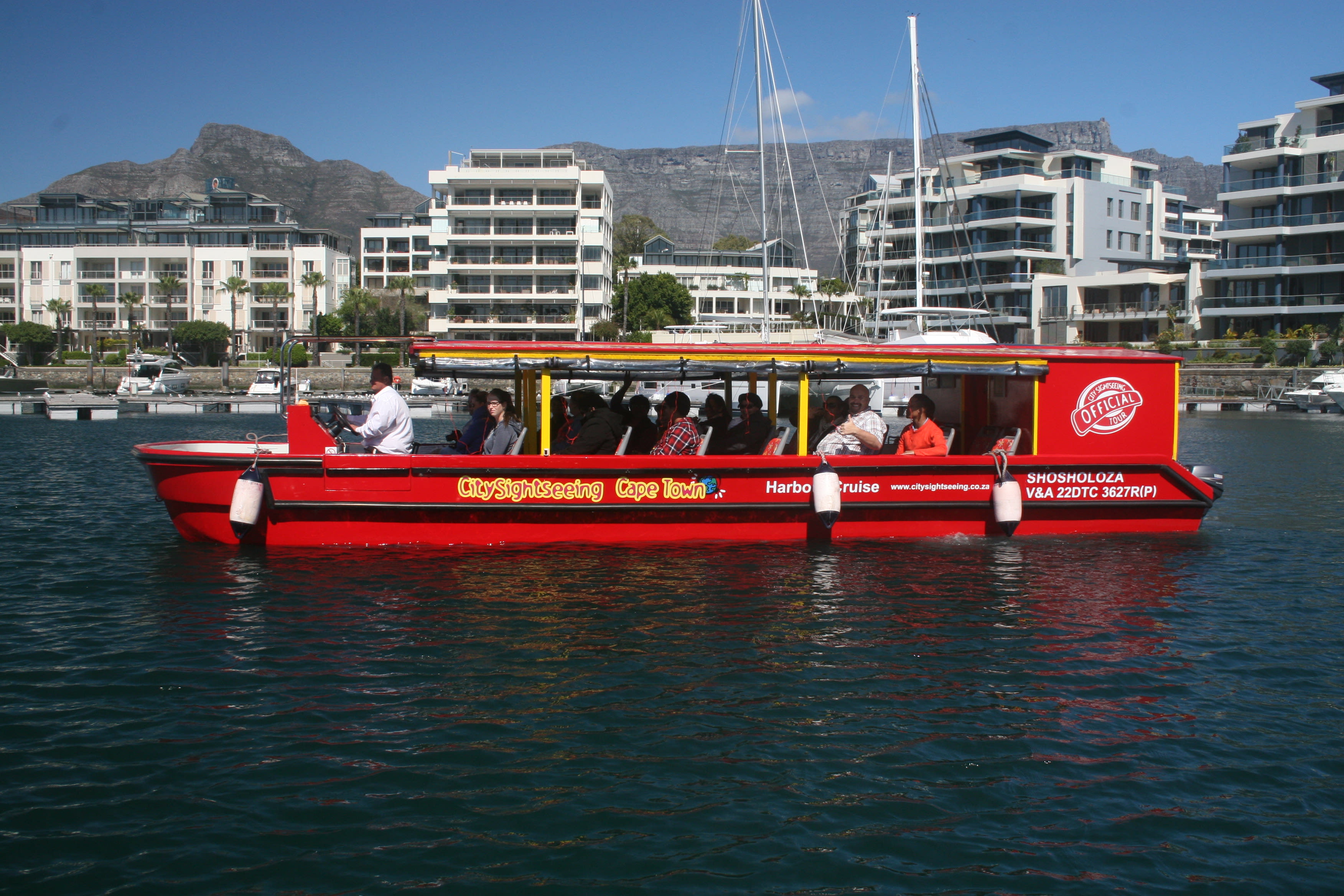 boat cruises v&a waterfront cape town
