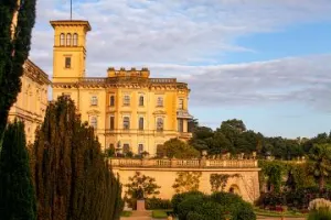 Free on-site resource: The House