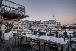 Recommendation: <a href="http://www.harbourhouse.co.za/">Harbour House</a>, V&amp;A Waterfront