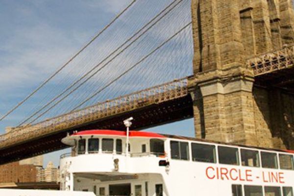 Circle Line Landmark cruise