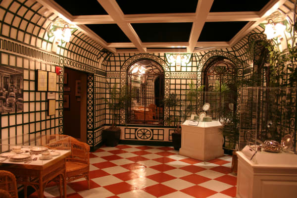 Main Image