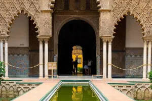 Alcazar of Seville Tour – Fast Track