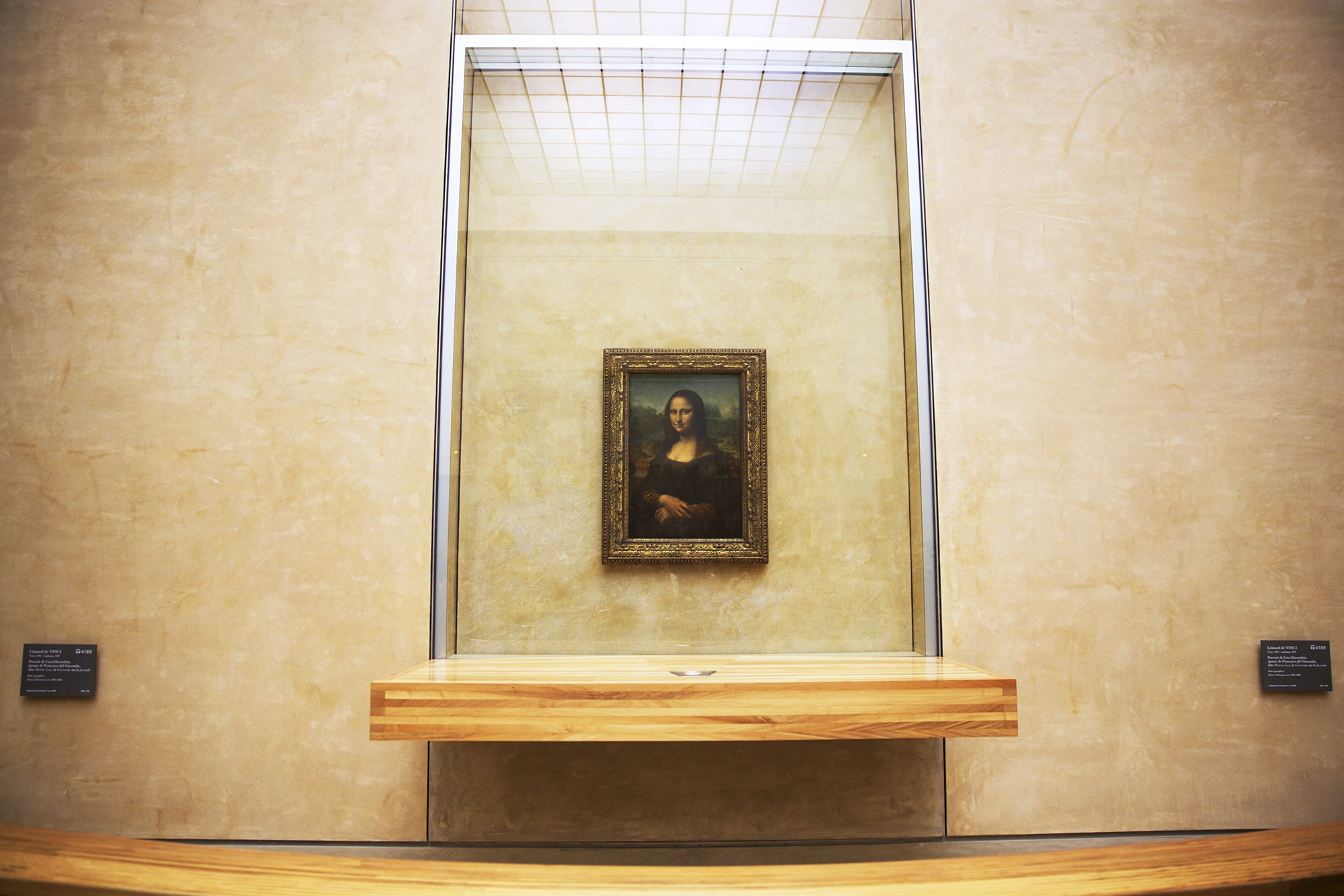 Skip-the-Line Louvre Highlights Tour: Mona Lisa, Venus de Milo & the Crown Jewels in Small Group - Acomodações em Paris