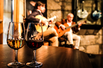 Fado show with Porto wine tasting