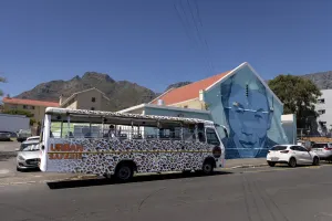 Live guided Urban Safaris