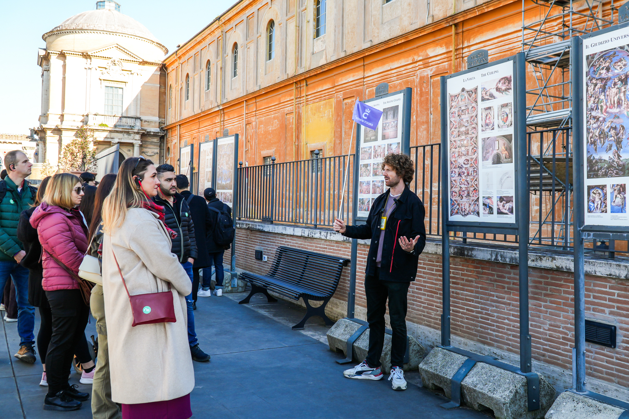 Skip the Line: VIP Vatican Experience in Small Group - Alojamientos en Roma