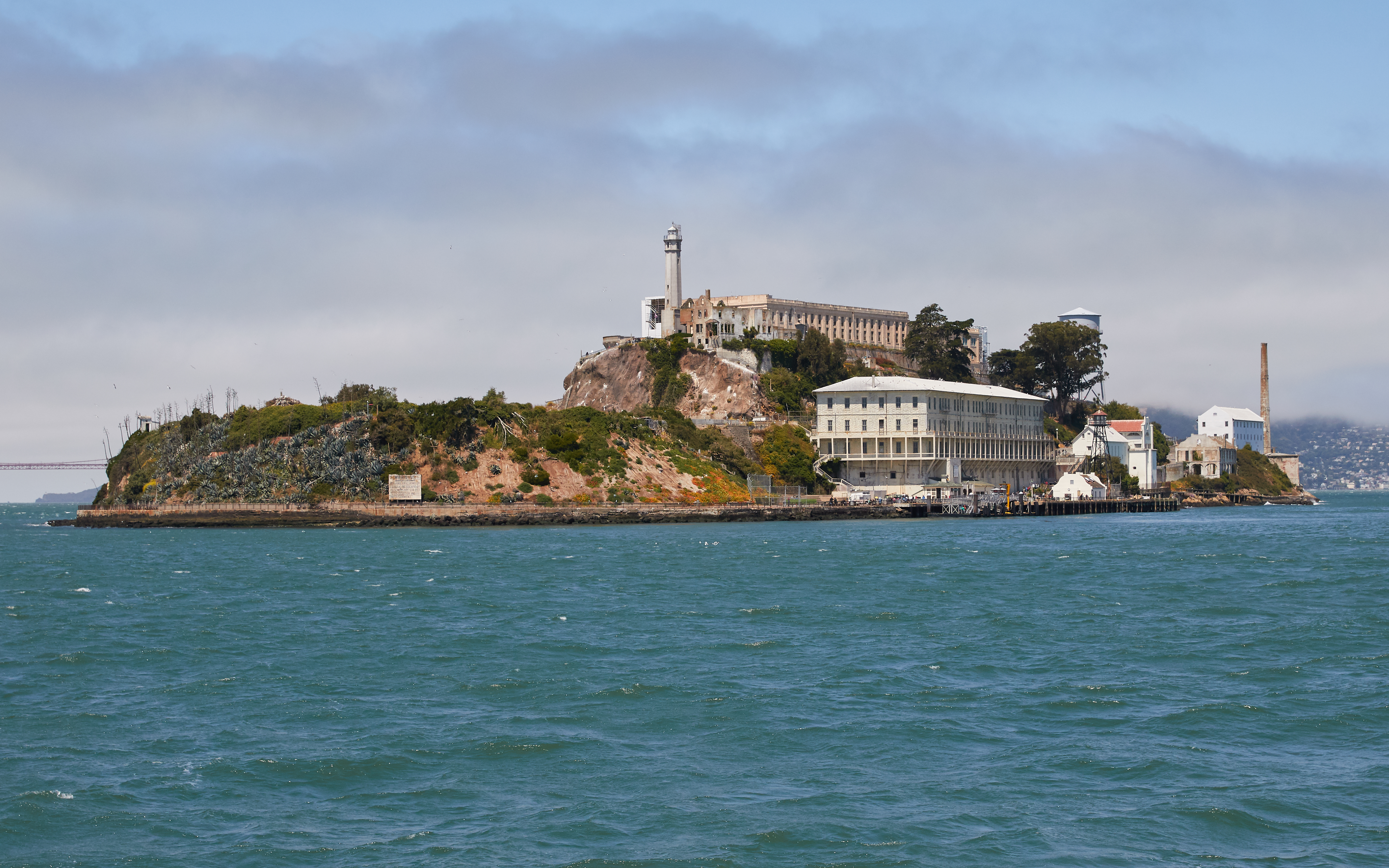 Alcatraz Bikes & Tours