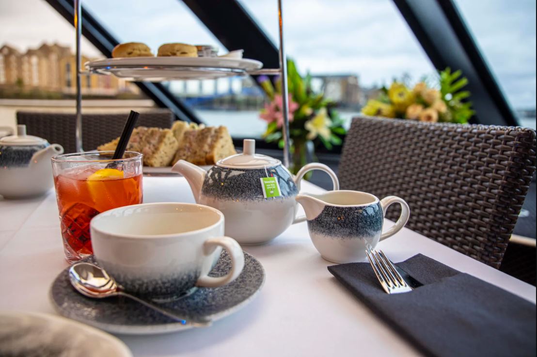 Afternoon Tea Cruise on the River Thames – Image 3 | WeShare