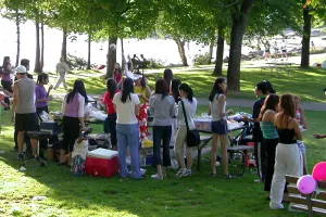 1-Day Vancouver Orientation Tour & Pizza