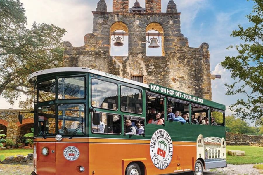 Old Town Trolley at Mission Espada
