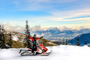 Paradise Basin Snowmobile Tour