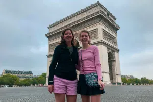 The Arc de Triomphe & Champs-Élysées Walking Tour