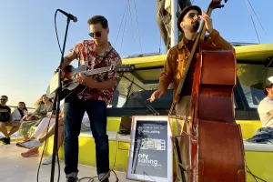 BARCELONA SUNSET LIVE SHOW CATAMARAN