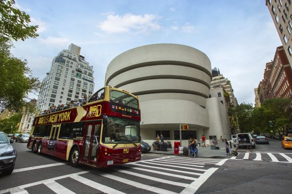 Big Bus - Guggenheim