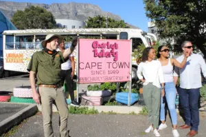 Live guided Urban Safari