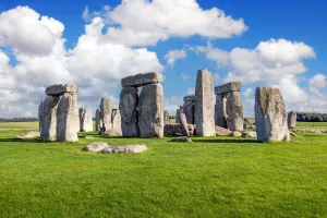 Stonehenge Inner Circle & Windsor Tour