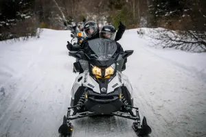 Motoneige Tremblant Guidé - Excursions demi-journée ou journée complète