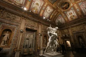 Tour Privato Borghese: Arte, Segreti e Misteri