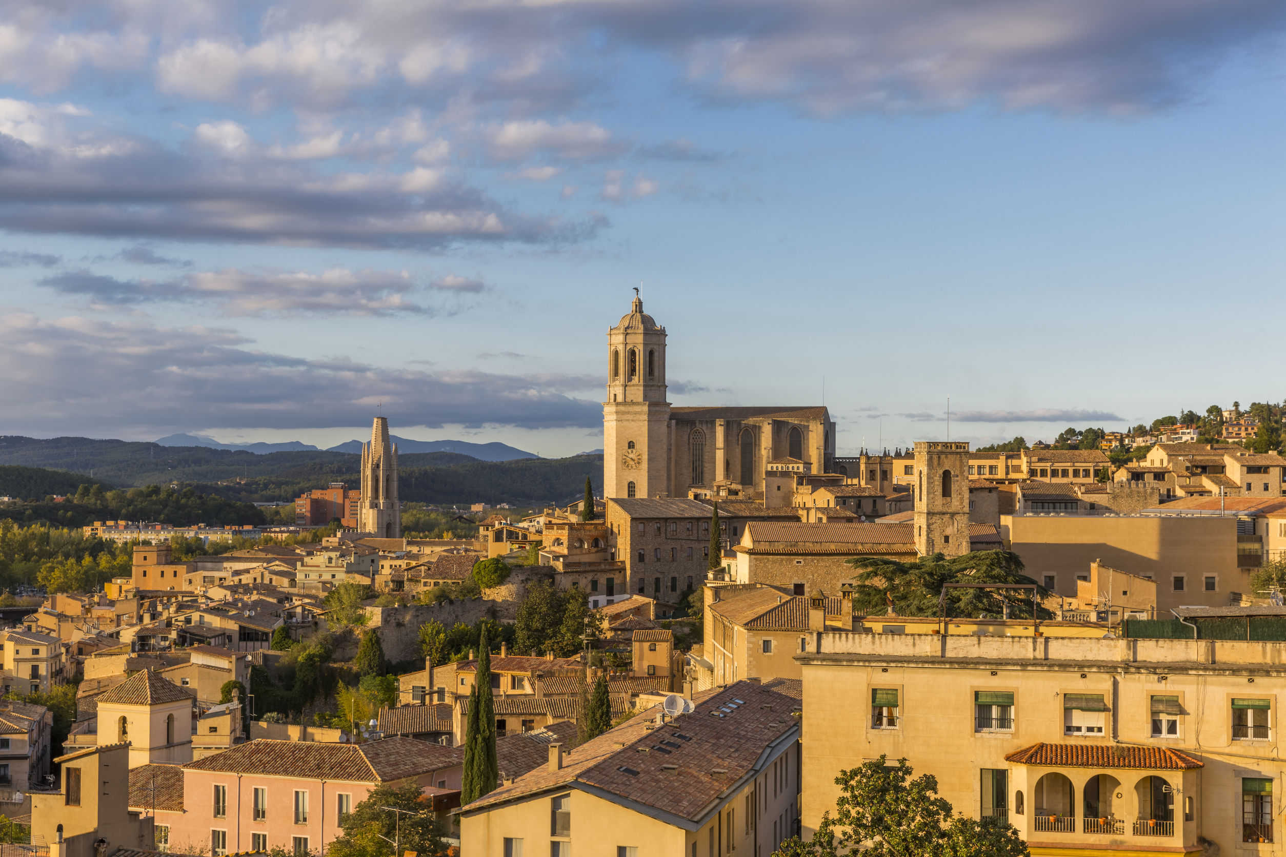 Private Tour to Gerona and Sitges