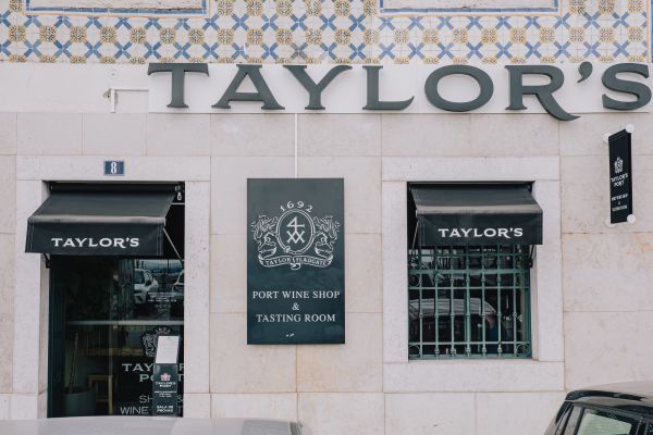 Taylor’s Lisbon