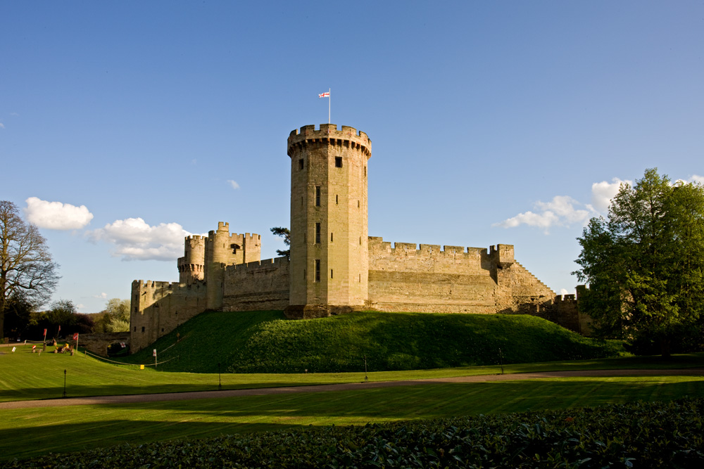 Warwick Castle and Cadbury World Tour – Image 1 | WeShare