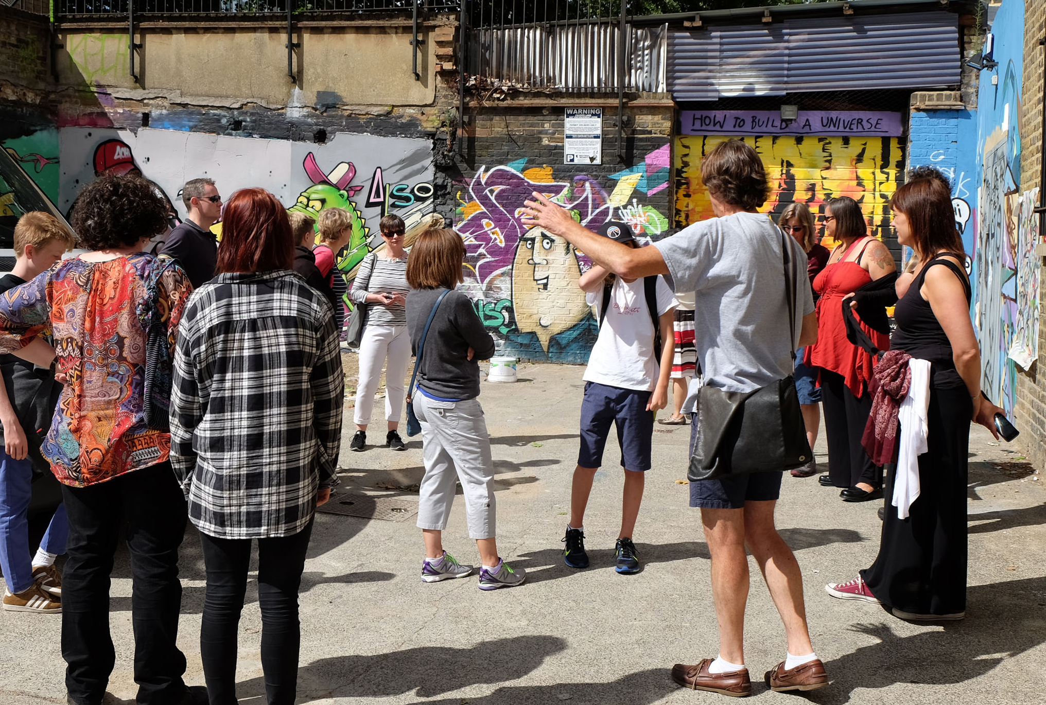 Shoreditch Street Art Tour - Image 3 | WeShare