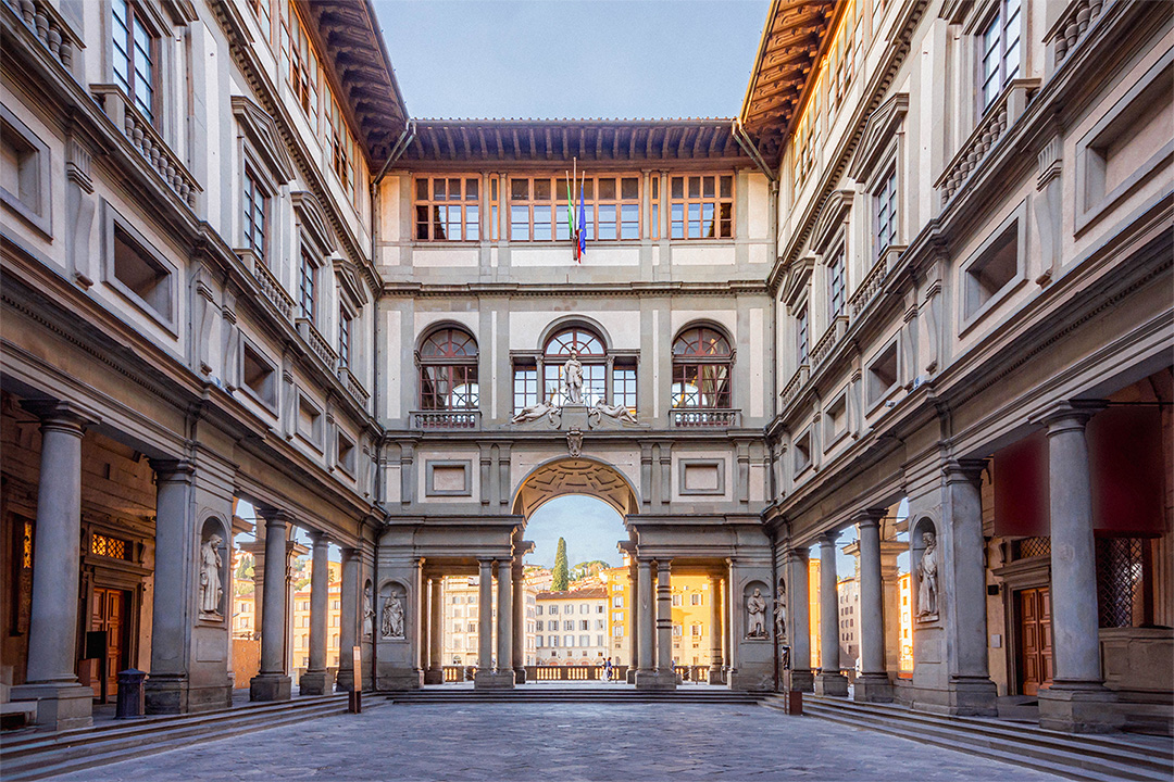 Skip the Line Uffizi Gallery Guided Tour in Small Group - Accommodations in Florence