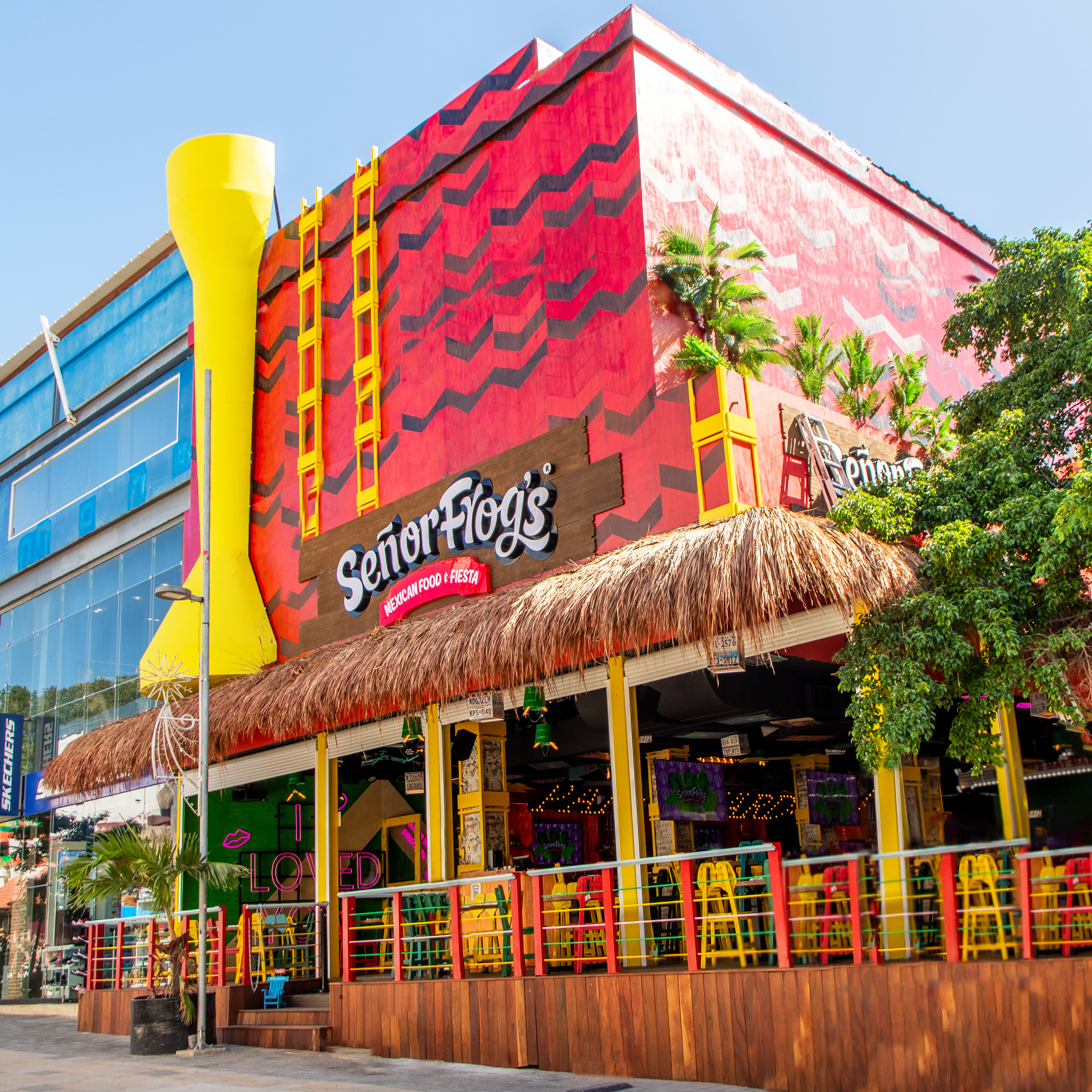 Frog's Pass Playa del Carmen