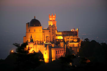 What to visit near Lisbon?