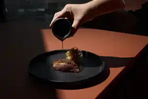 Restaurant – Sky-high lunch & dining