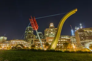 1-Day Hop On Hop Off & Night Tour