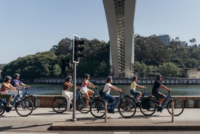 Porto Riverside Panoramic Bike Tour