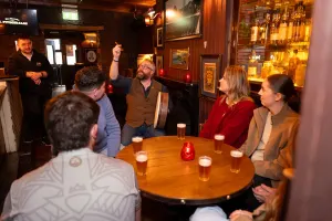 Guide Playing a Bodhrán