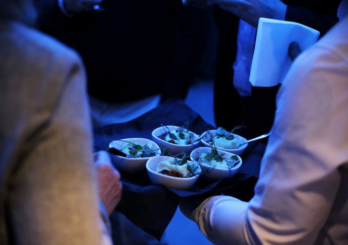 Evening Cruises on the River Thames – Image 3 | WeShare