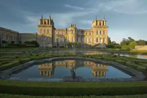 Blenheim Palace with Cream Tea, Stonehenge & Oxford