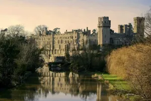 Small Group - Shakespeare's Stratford, Warwick Castle, Oxford & the Cotswolds