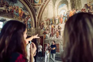 Best of Rome Highlights: Vatican and Colosseum guided tour