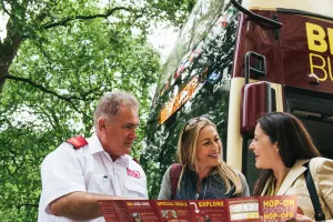 Los Angeles Combo: 2 Day Hop On Hop Off + Chinese Theatre Walking Tour