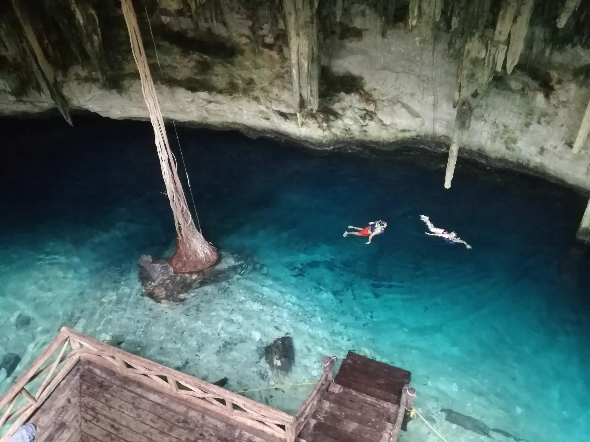 Tour a los Cenotes de Cuzamá