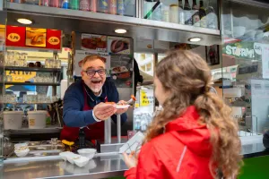 Private Vienna Tour: Food, Coffee and Market