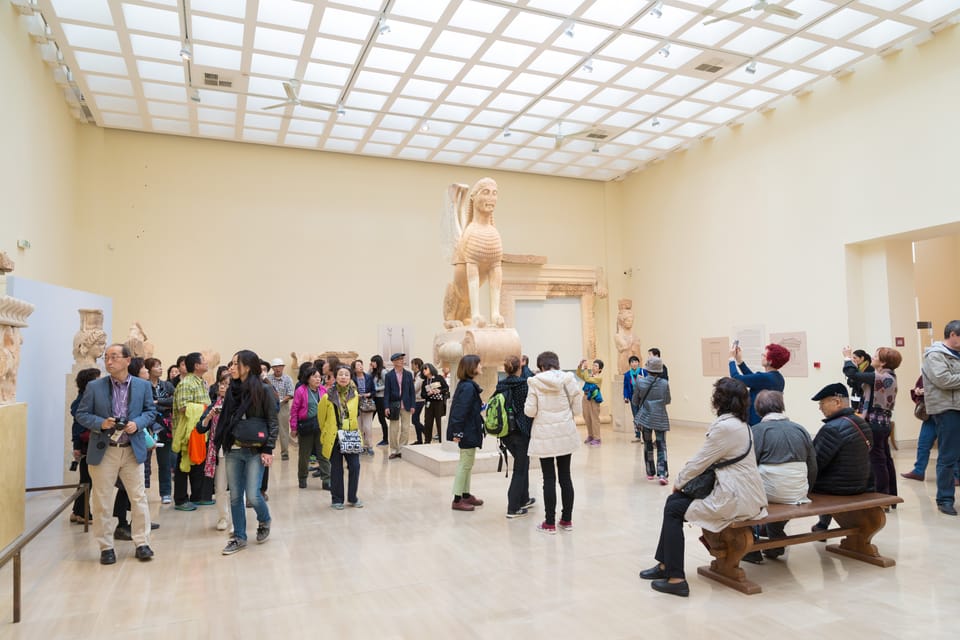 Delphi Archaeological Site and Museum Entry Ticket with Optional Self-guided Audio Tours - Acomodações em Delphi