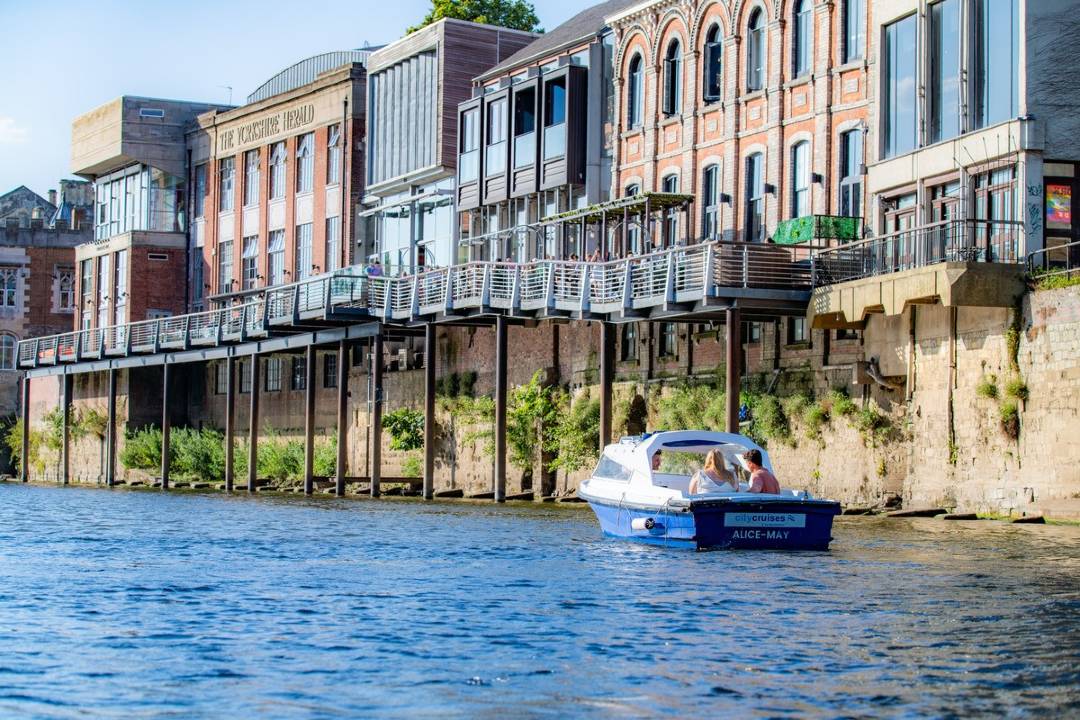 Image 2 | York Self Drive Boat Hire | WeShare