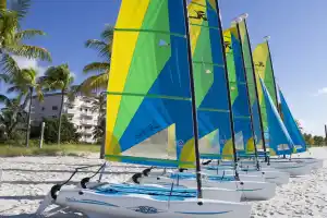 Sunset Watersports - Hobie Cat Rental