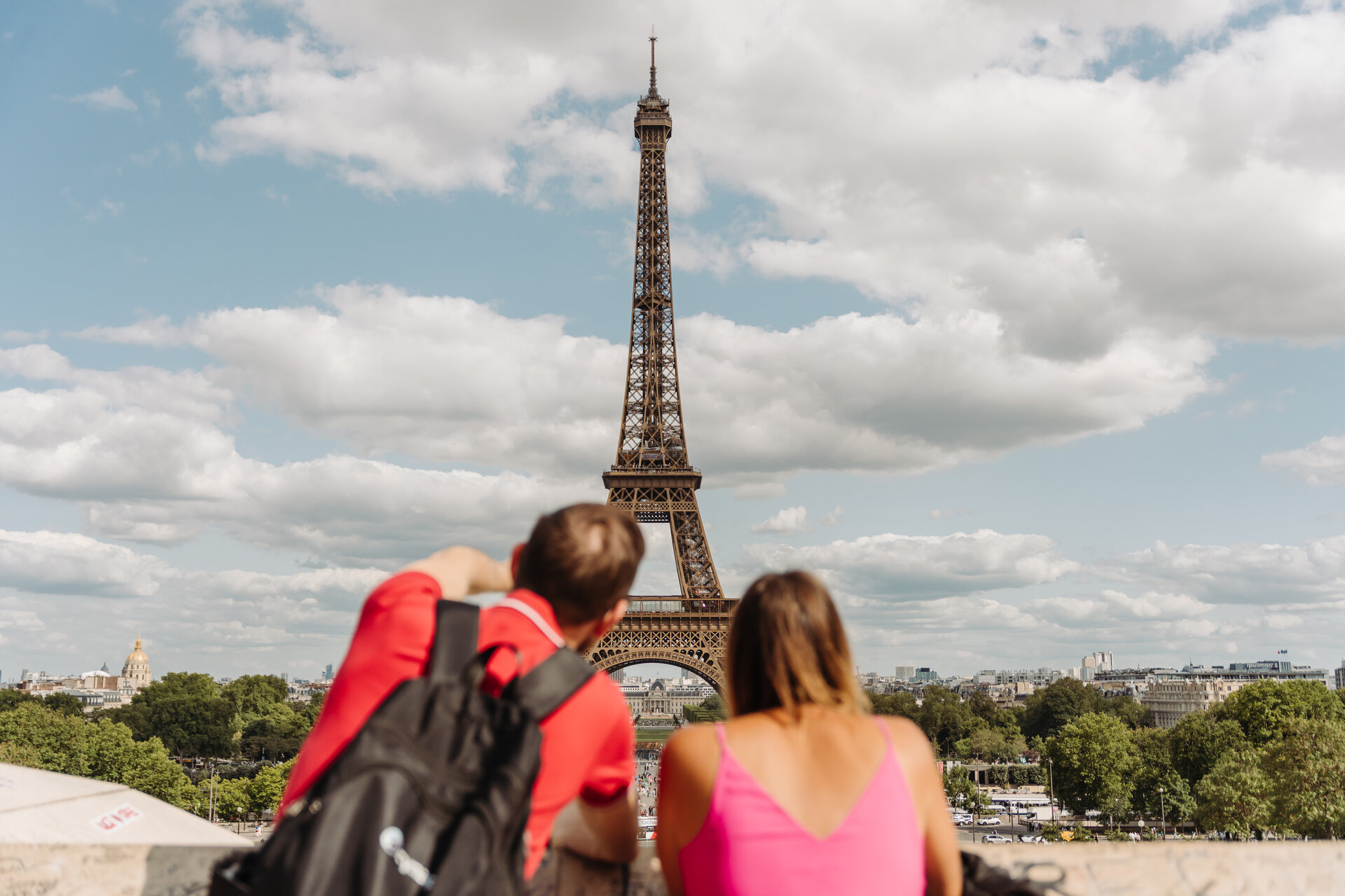 Paris in a Day with Louvre, Eiffel Tower, City Walk & Cruise in Small Group - Alojamientos en Paris