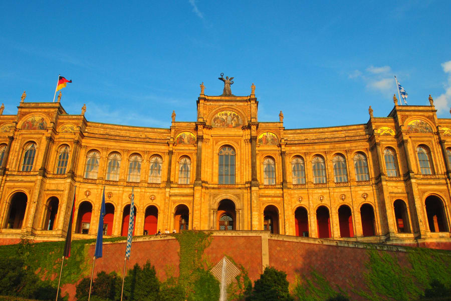 MUNICH NIGHT BIKE TOUR