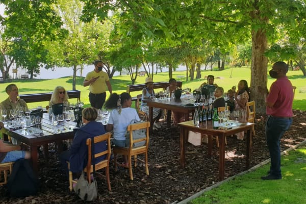 Expertly guided tour to Franschhoek, Paarl & Stellenbosch