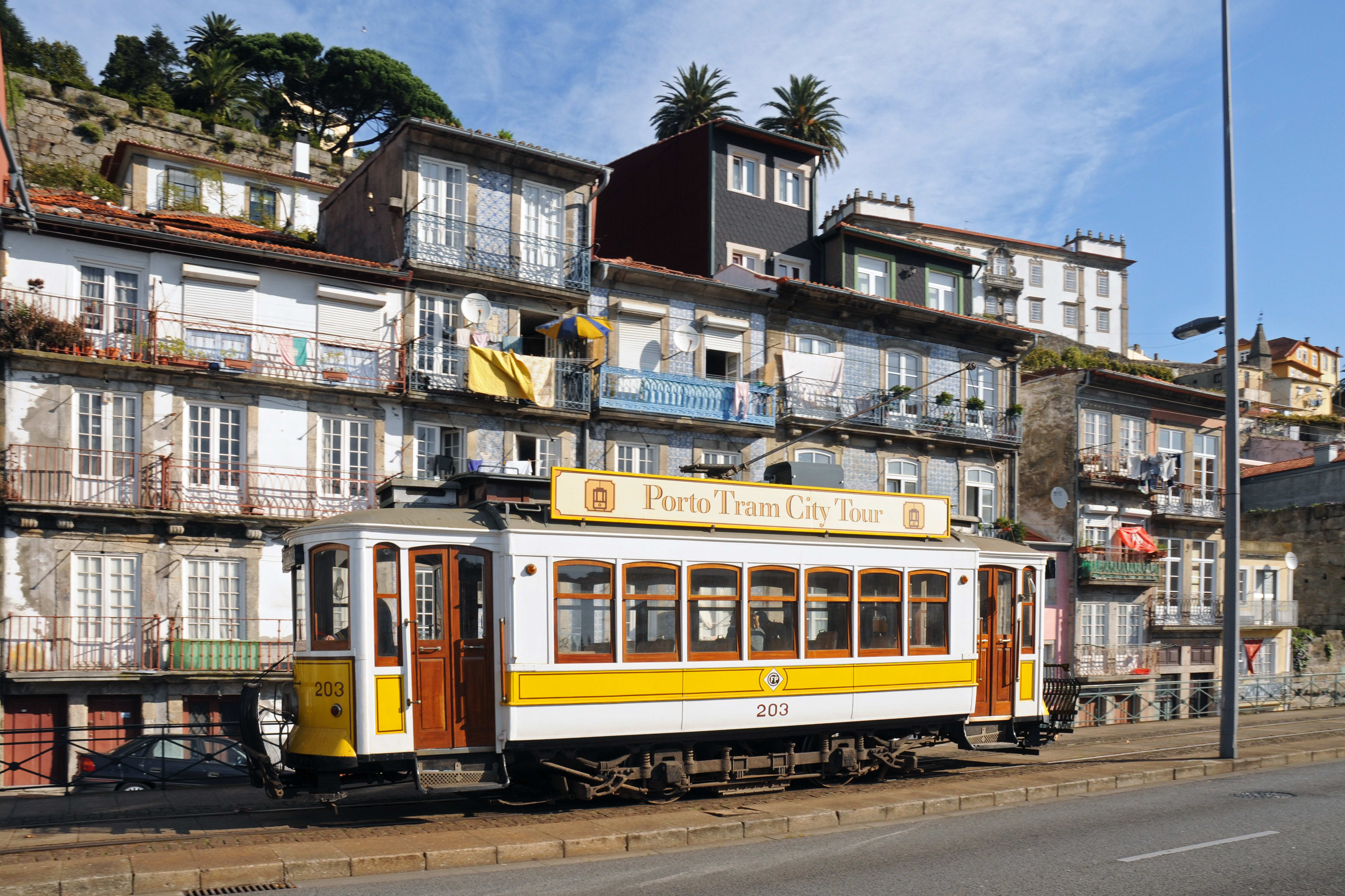 Typical Tram   Porto Premium 3in1 Cu84mh 
