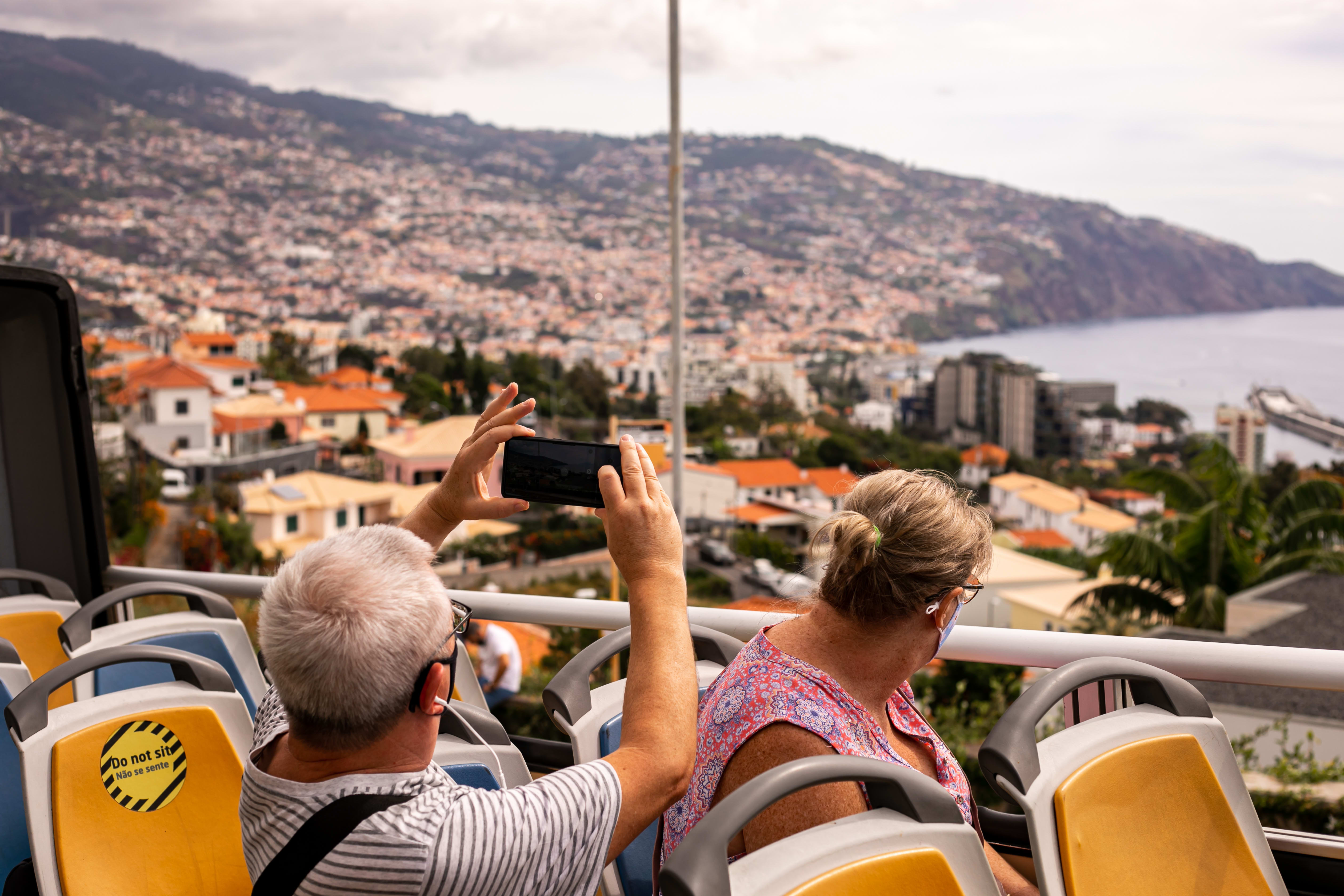 2in1 hop on hop off 24h48h Madeira Yellow Bus Tours