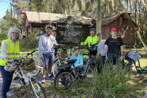 Trail Town Bike Tour - incl. Ravine Gardens