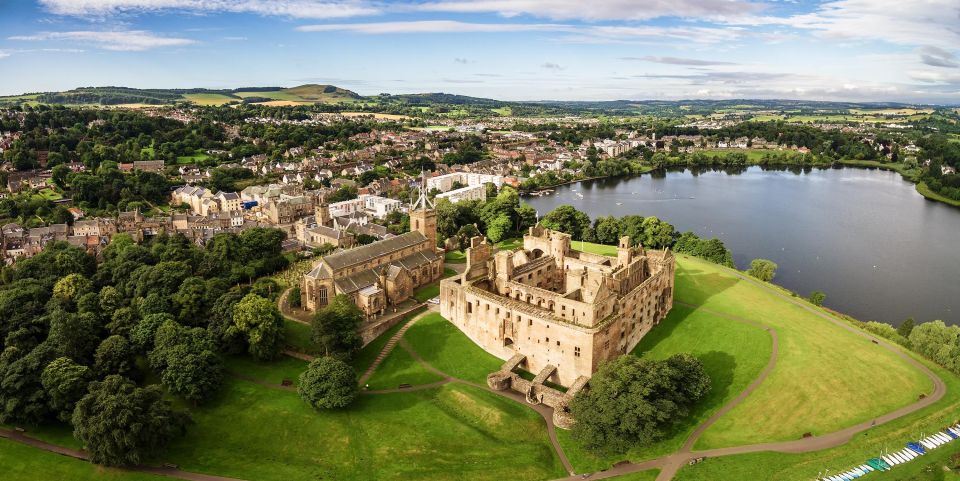 Image 1 | Private Outlander, Palaces & Jacobite Experience | WeShare